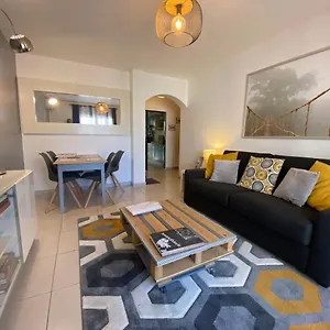 Superbe T2 2 Pas Des Plages Entierement Desinfinté Entre Chaque Location Appartement